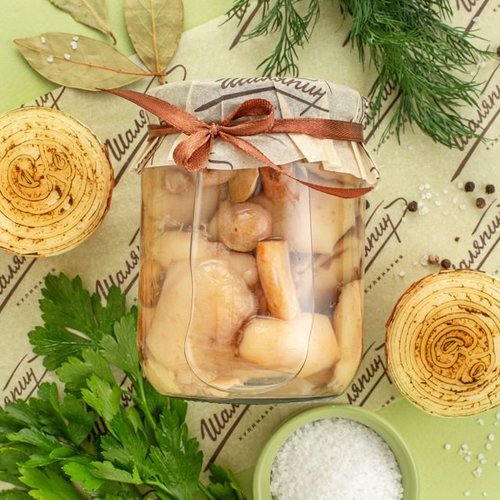 Маслята маринованные (500 мл/300 г)