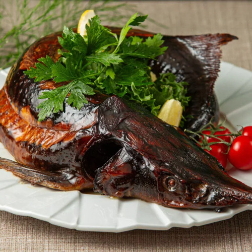 Стерлядь горячего копчения 