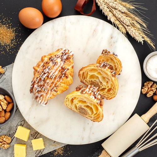 Круассан с грецким орехом (100 г)